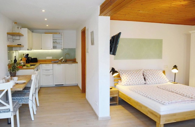 King Ludwig vacation apartment 35sqm, combined living/bedroom, terrace
