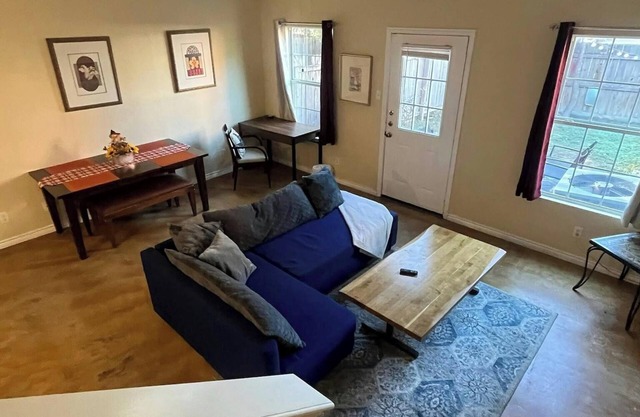 Kings CAMP: 3 Bedroom SeaWorld, RIM, Medical & BMT