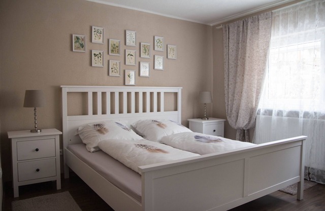 Kitzingen, quiet location, up to 6 people, single storey, wheelchair accessible, terrace.