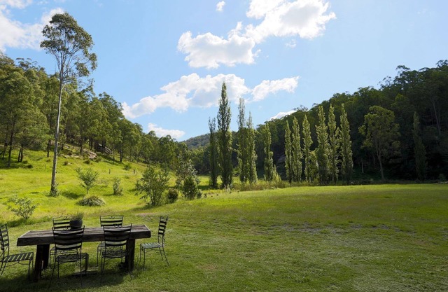 Knights Ridge eco-friendly Acreage and Cabin