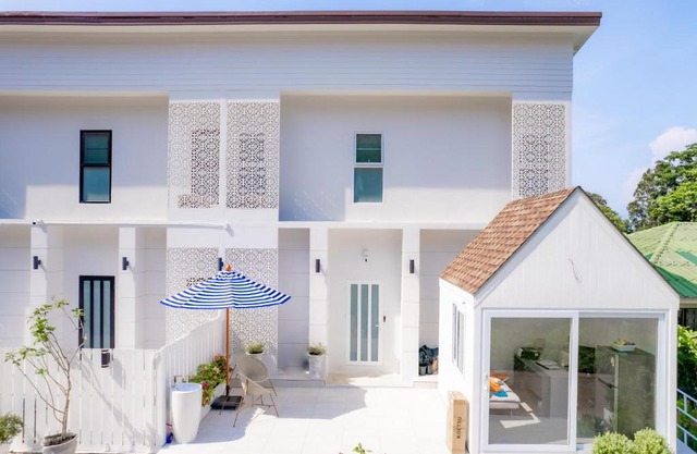 Koh Chang Luxury Pool Villas