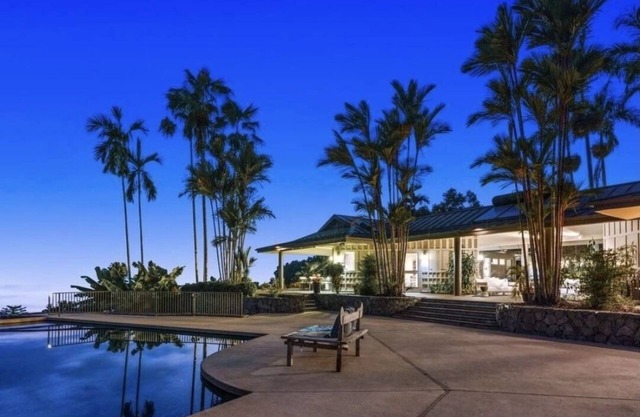 Kohania King Villa - 1bd/1ba on Quiet Orchard Property w/Pool & Ocean View