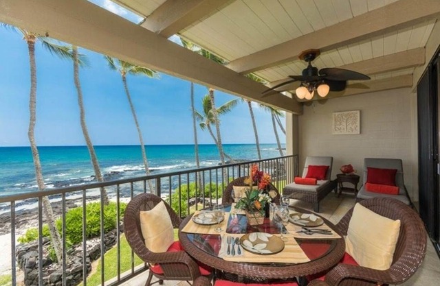 Kona Bali Kai 214 Oceanfront condo