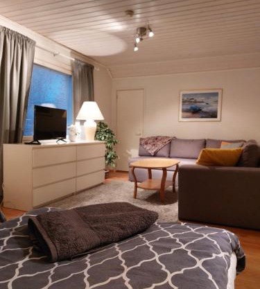 Koskentien kotimajoitus & Luxury Glamping