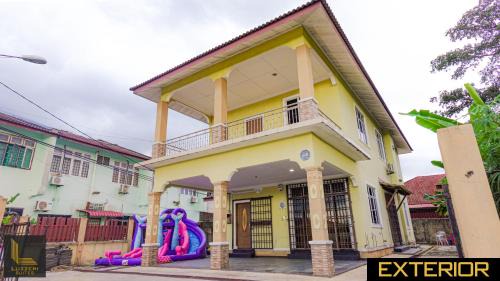 Kota Bharu Bungalow Homestay