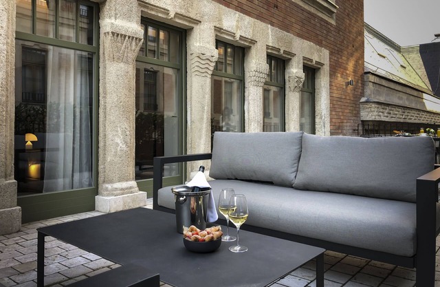 Kozmo Hotel Suites & Spa - Small Luxury Hotels of the World
