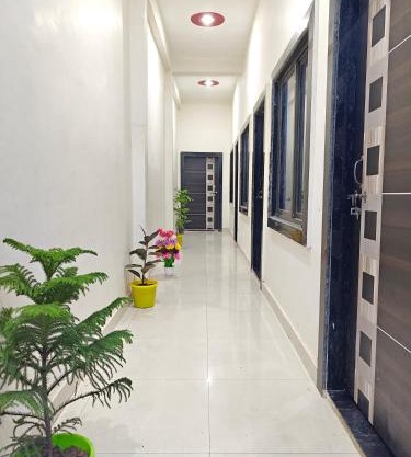 Krishna guest House - 600 meter away from ram mandir