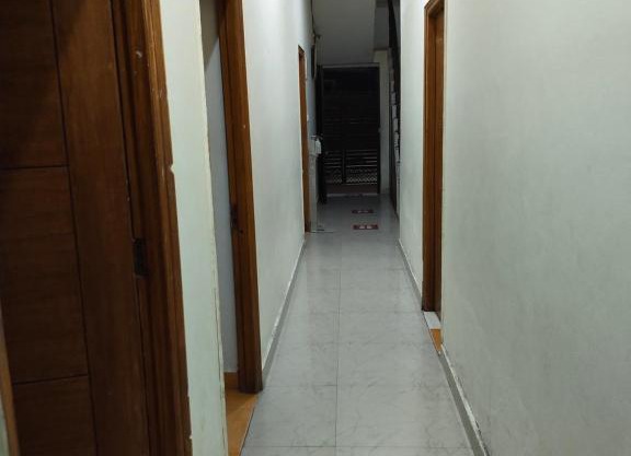 Kuber Home Stay, Guest House