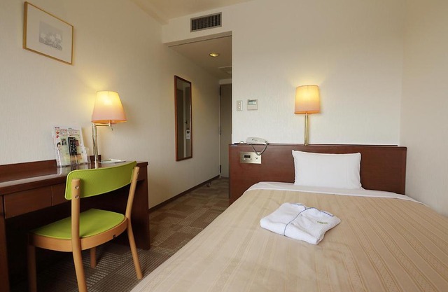 Kumegawa Wing Hotel