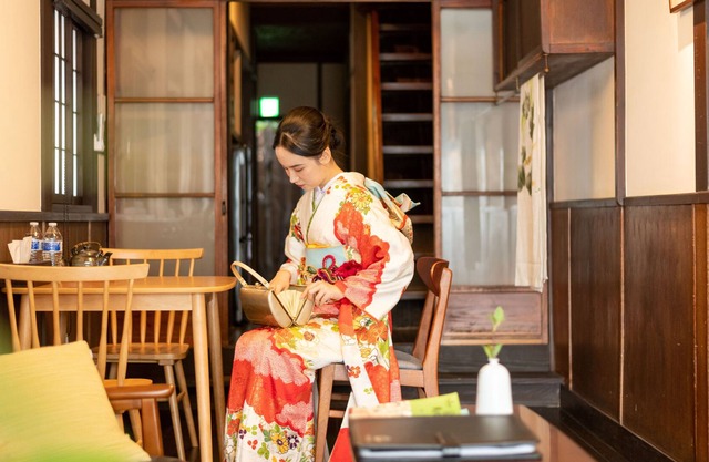 Kumo Machiya Bukkoji（雲小杉）