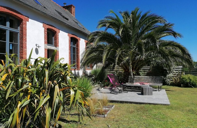 L'ancienne École du Village, Rénovée Avec Charme, Entre mer et Estuaire