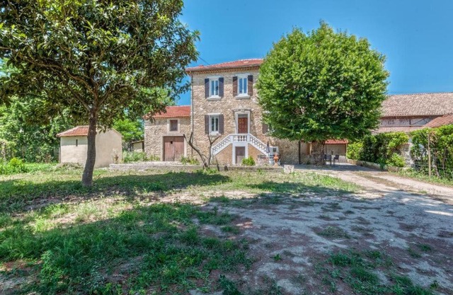 L'Ardeche en Provence avec jardin ombragé