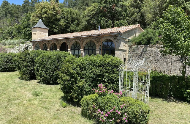 L'Orangerie Architect house -Private pool-Nature-Village view-Calm-Rivers.