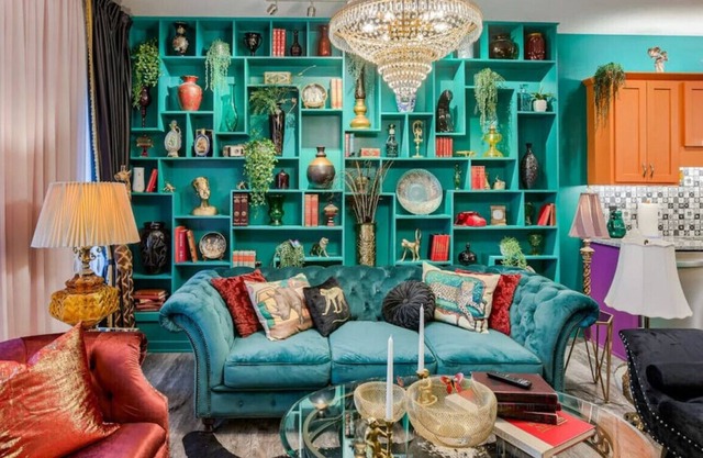 LA CASONA maximalist house downtown