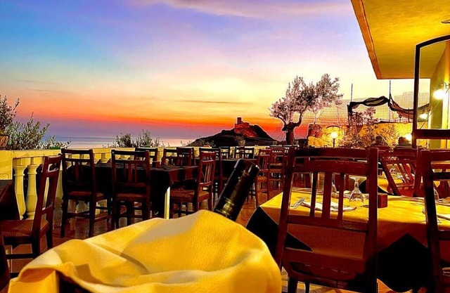 LA COLLINA SUL MARE