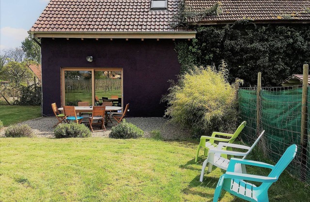 La distillerie - House at the foot of the vines with garden 6personnes