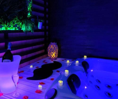 La Gaillardise - love room - Spa & Sauna - Espace privatif