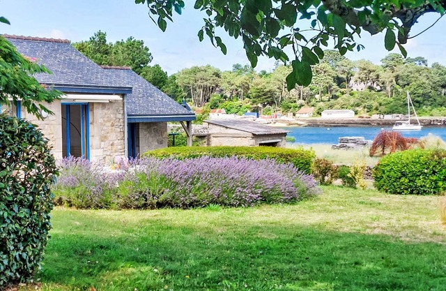 La petite Pen Er Hoët by Interhome