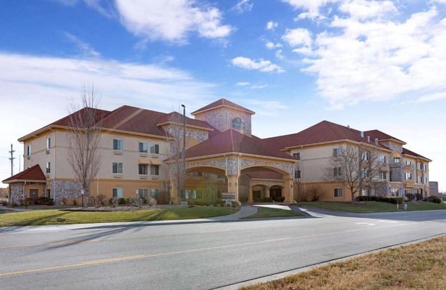 La Quinta by Wyndham Olathe