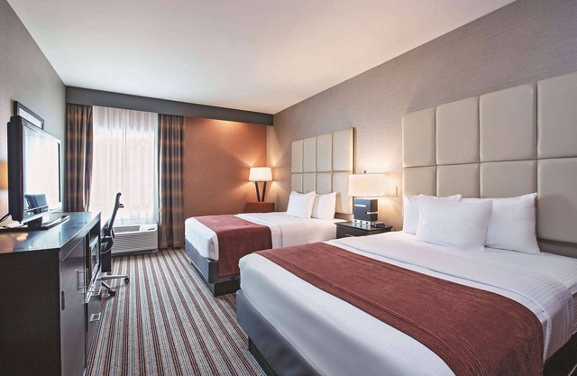 La Quinta Inn & Suites by Wyndham Harrisburg-Hershey