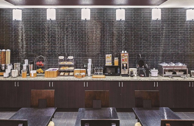 La Quinta Inn & Suites by Wyndham Jourdanton - Pleasanton