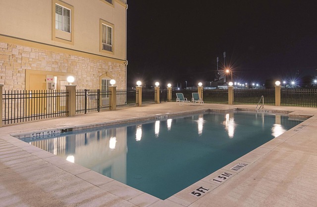 La Quinta Inn & Suites by Wyndham Waxahachie