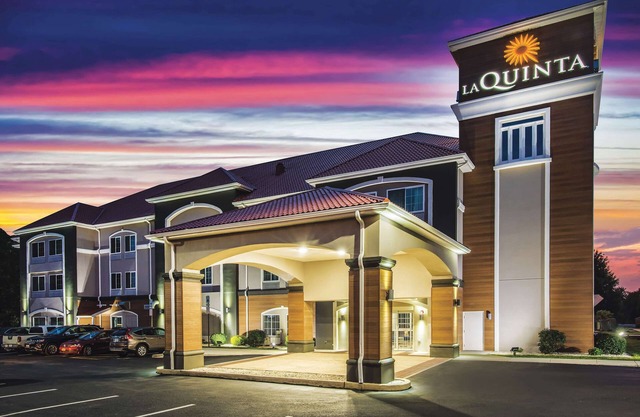 La Quinta Inn & Suites by Wyndham Chambersburg