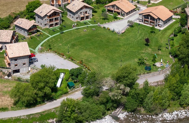 La Ribera houses 2 pax extra north