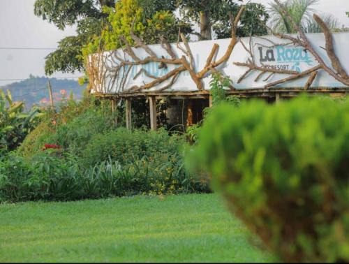 La Roza Resort Masaka