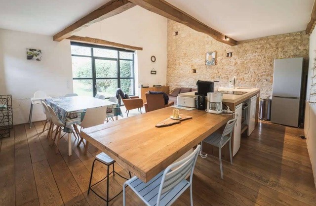 La Tour: Large cottage of character for 8/10 pers