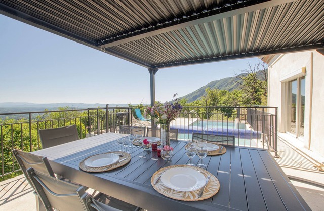 La villa du mas lachamp with Private Pool, Garden and Terrace