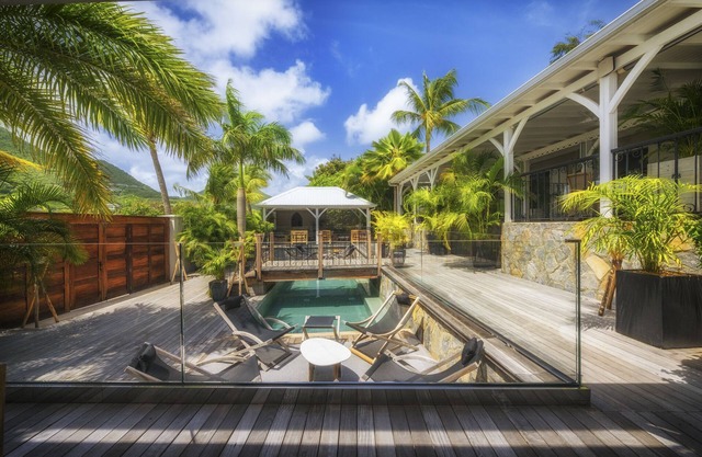La Villa Hibiscus