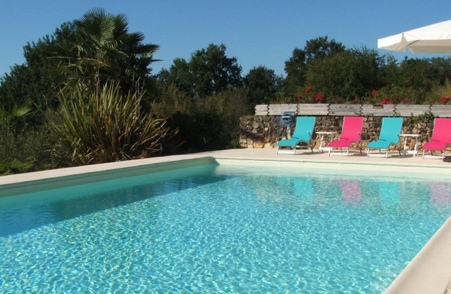 La Zénitude: House in Périgord with private swimming pool 12 x 6