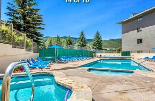 Lac d’Avon Chalet/HOTTUB/FREE SKI SHUTTLE BC&VAIL