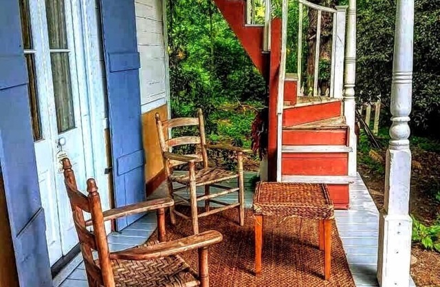 Lafleur Guest House