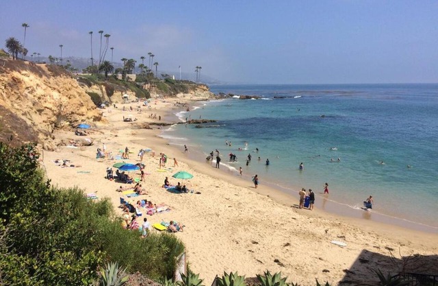 laguna beach cottage home