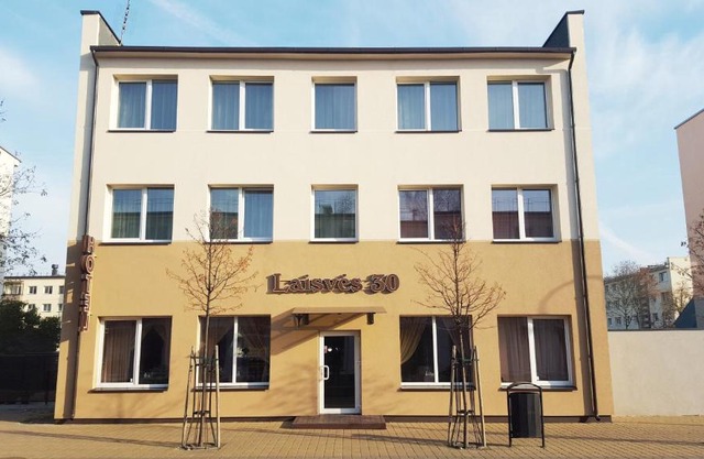 Laisves 30