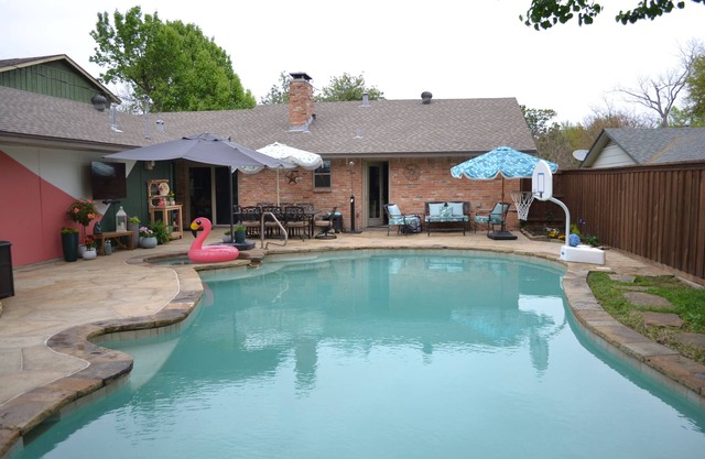 Lake Highlands Haven: 3 Bedroom Home & Private Pool