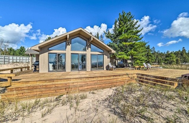 Lake Huron Home w/Direct Beach Access!