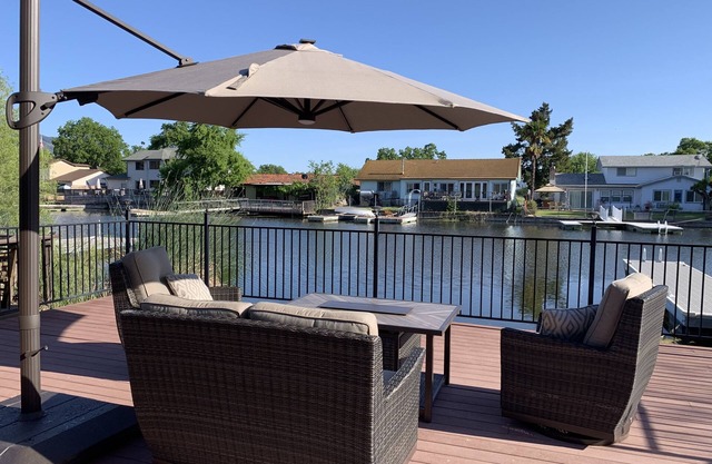Lake Living on the Water - House with Private Dock in Lakeport on Clearlake