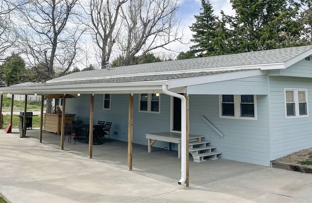 Lake McConaughy Cabin within walking distance to beach!