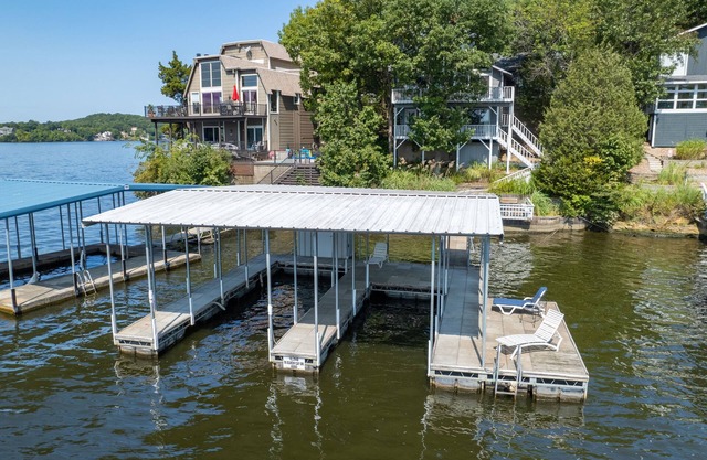 Lake of the Ozarks Four Bedroom Home Right Off The Water in Margaritaville