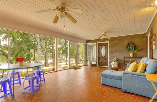 Lake + Pool Access: Peaceful Retreat in Duluth