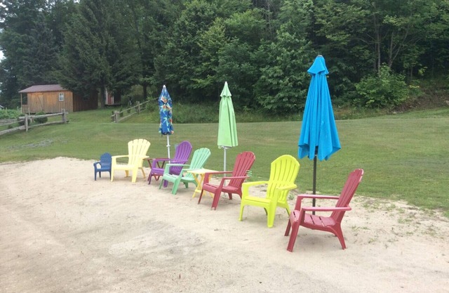 Lakebreeze - Family Friendly Vacation Home