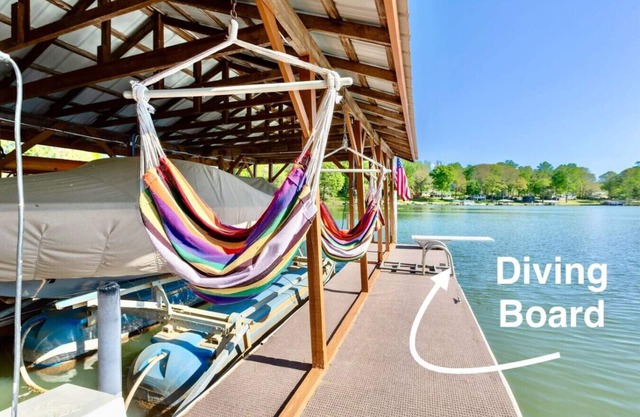 Lakefront 3BR Dock + Boat Ramp, Pet-Friendly