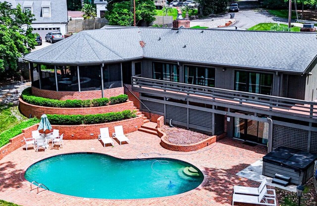 Lakefront 4BR in Charlotte w/Pool, Hot Tub & BBQ