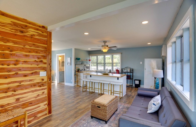 Lakefront Alabama Escape w/Boat Dock & Fire Pit!