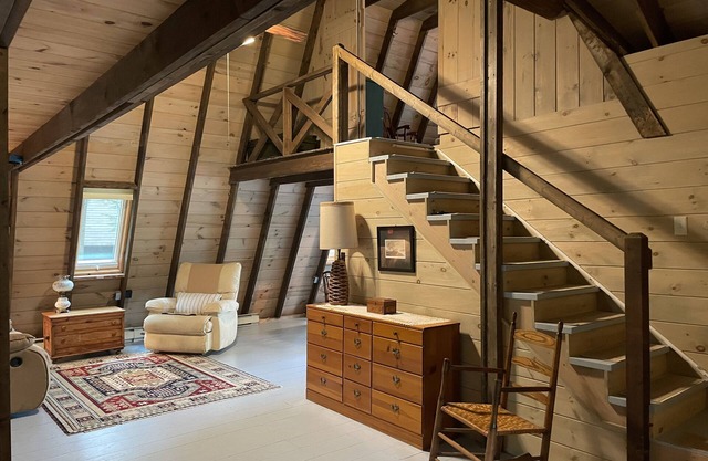 Lakefront Cabin - 20 minutes from Farmington
