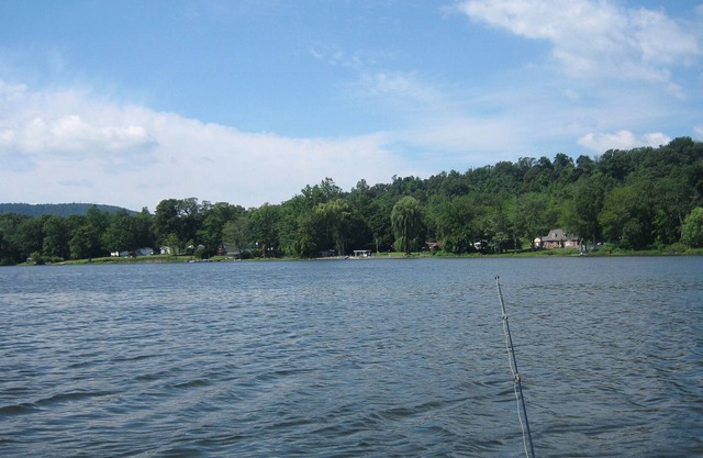 Lakefront Cabin, Hudson Valley NY