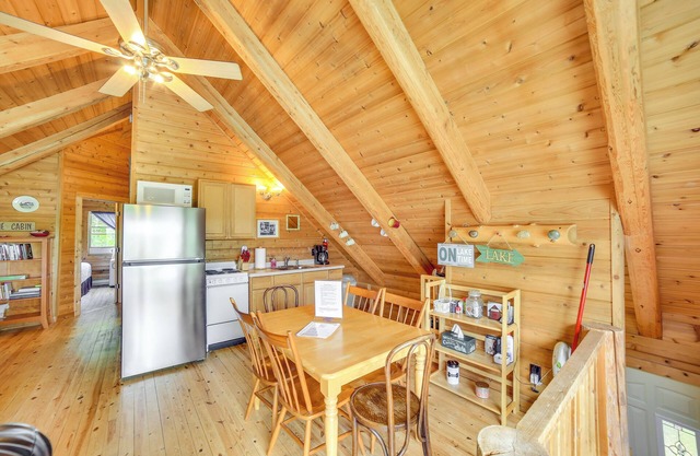 Lakefront Cabin w/Dock & Trails, Mins to Town!